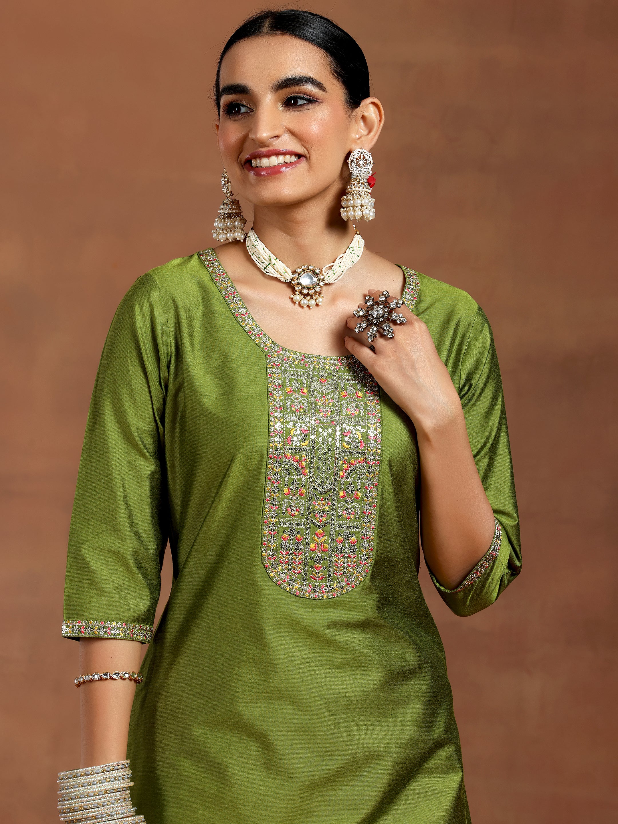 Green Yoke Design Silk Blend Straight Suit With Dupatta