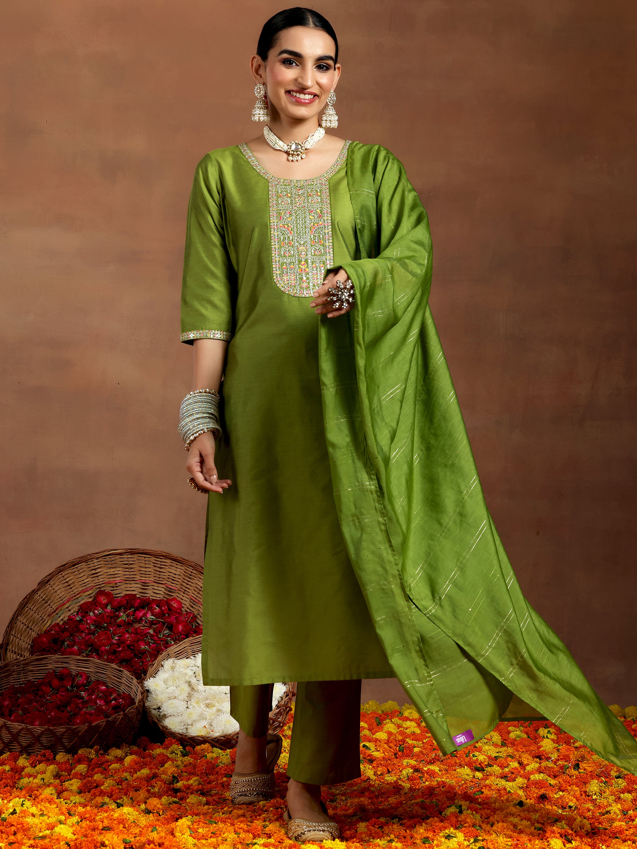 Green Yoke Design Silk Blend Straight Suit With Dupatta