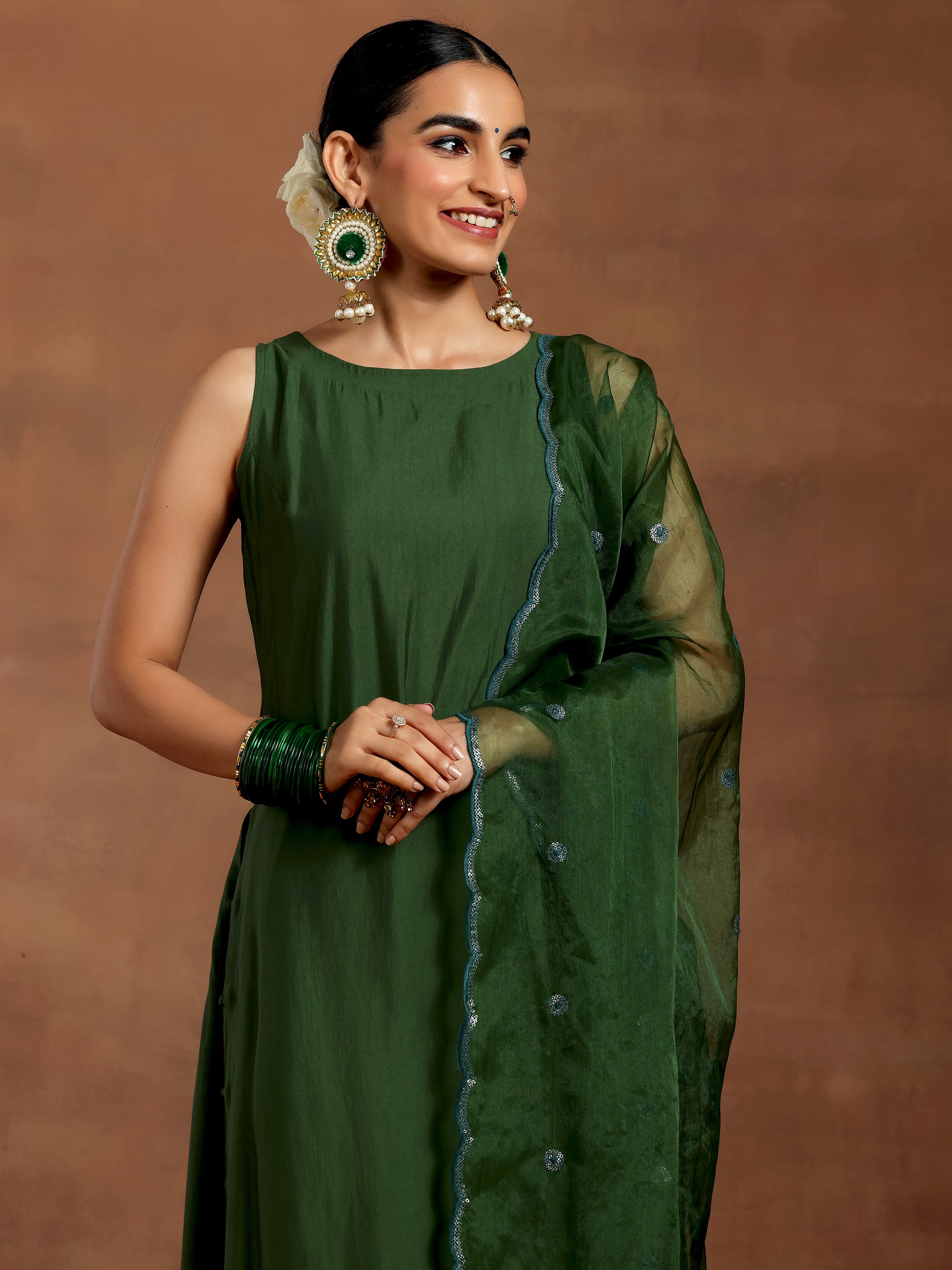 Green Solid Silk Blend Straight Suit With Dupatta