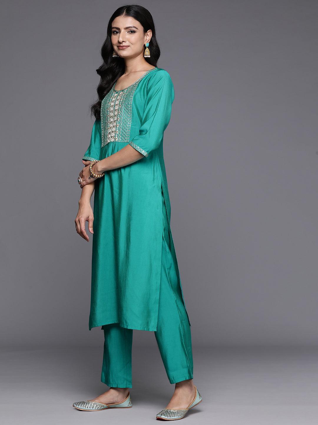 Green Yoke Design Silk Blend Straight Suit With Dupatta