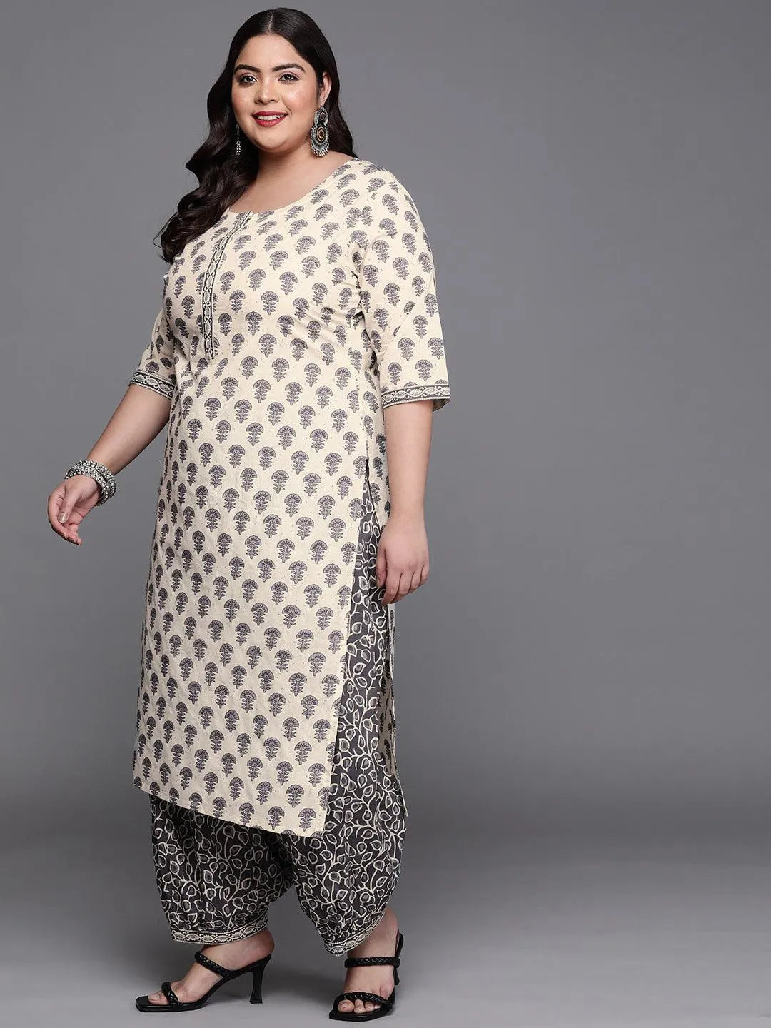 Plus Size Off White Printed Cotton Suit Set