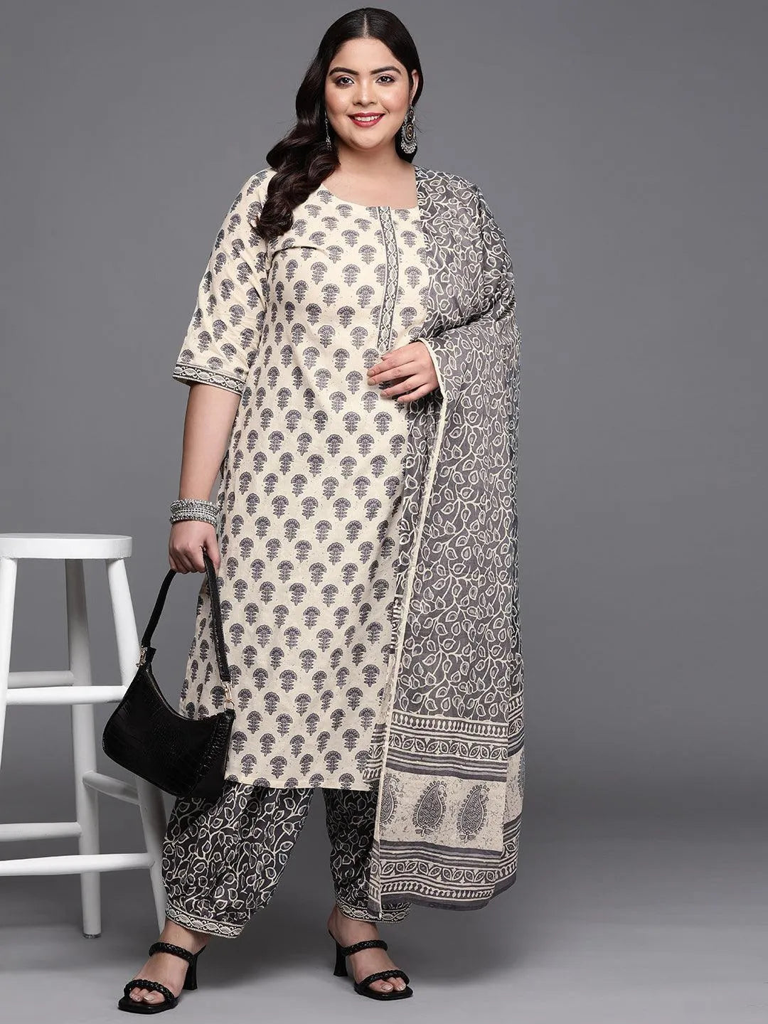 Plus Size Off White Printed Cotton Suit Set