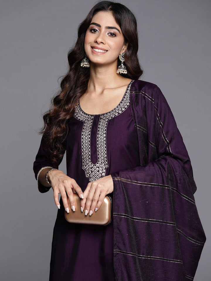 Purple Embroidered Silk Blend Straight Kurta With Trousers & Dupatta - Libas