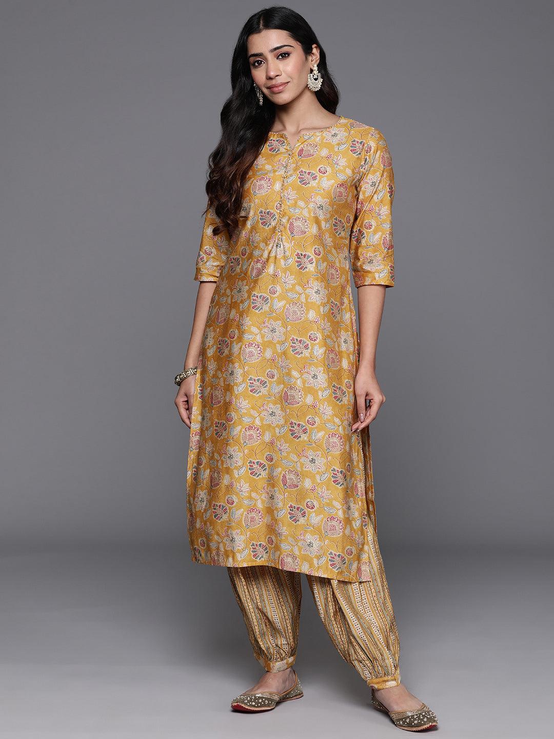 Yellow Printed Silk Blend Straight Kurta Set