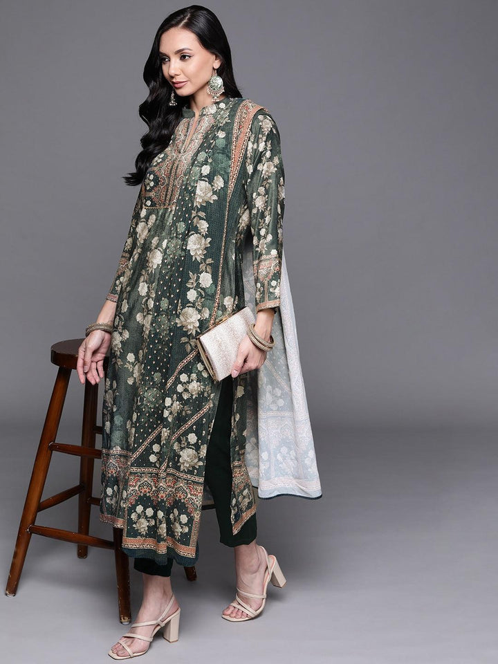 Green Printed Velvet Suit Set - ShopLibas