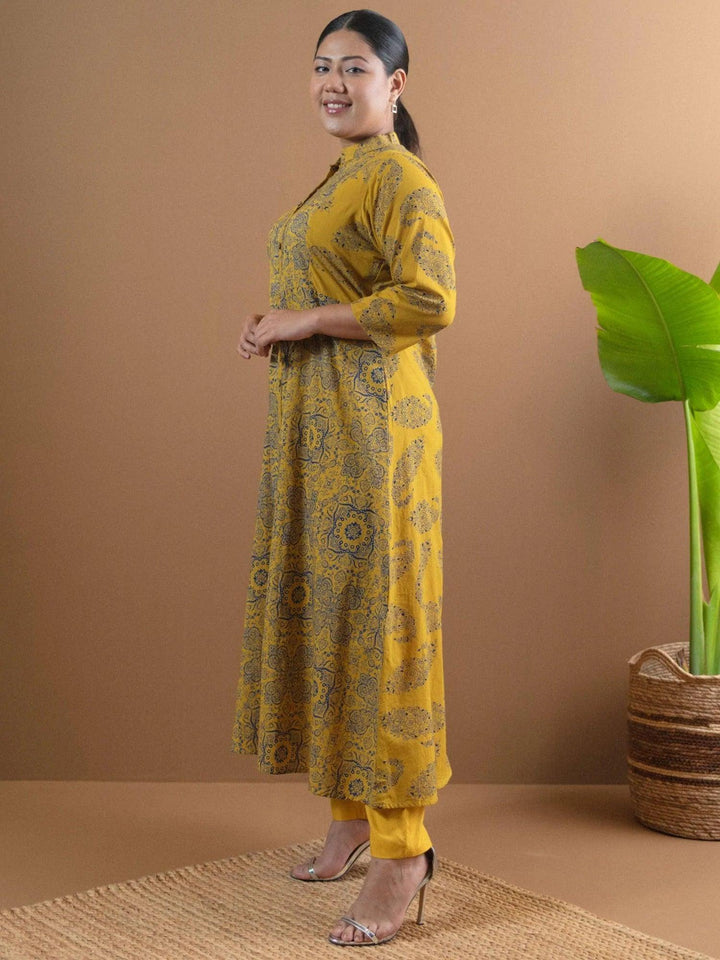 Plus Size Mustard Printed Cotton Kurta - ShopLibas