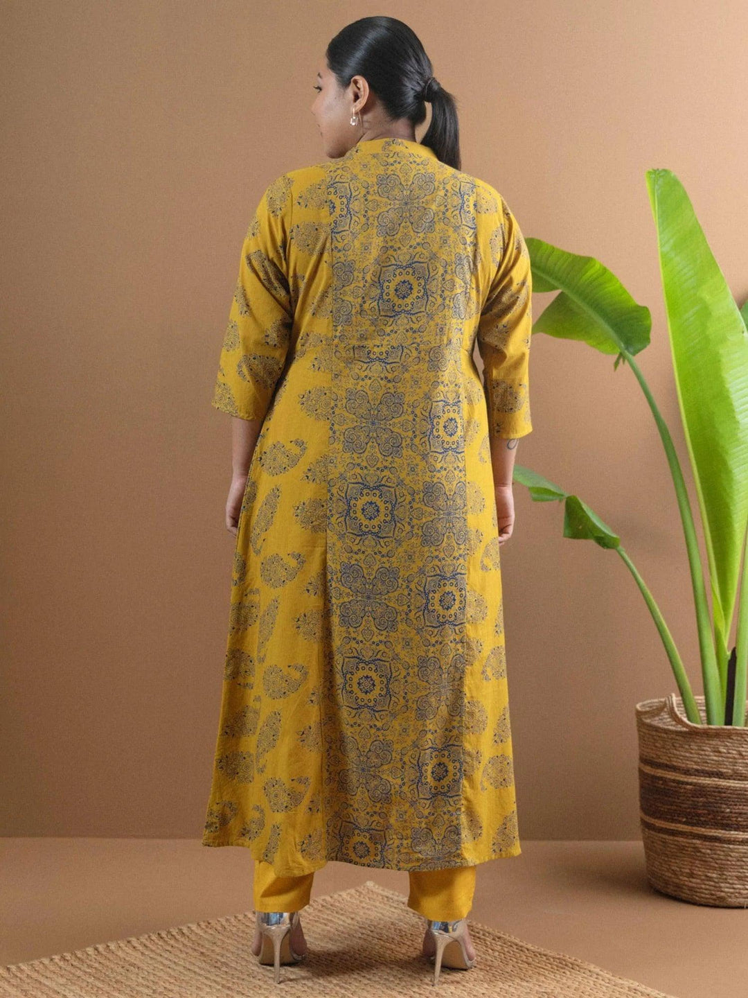 Plus Size Mustard Printed Cotton Kurta - ShopLibas