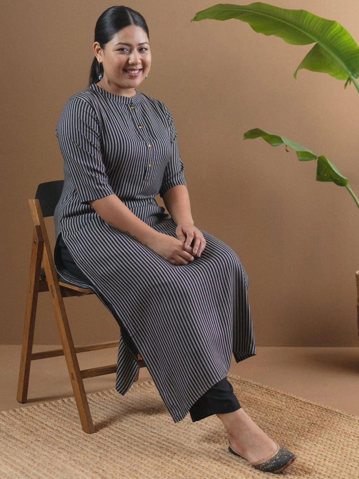 Plus Size Black Striped Rayon Kurta - ShopLibas