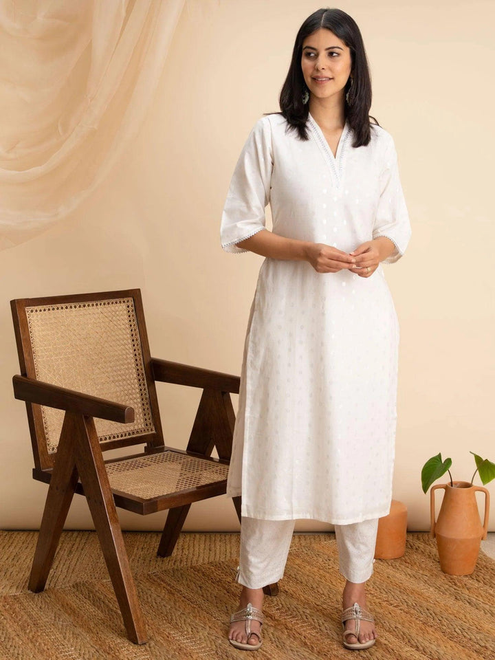 White Woven Design Cotton Kurta - ShopLibas