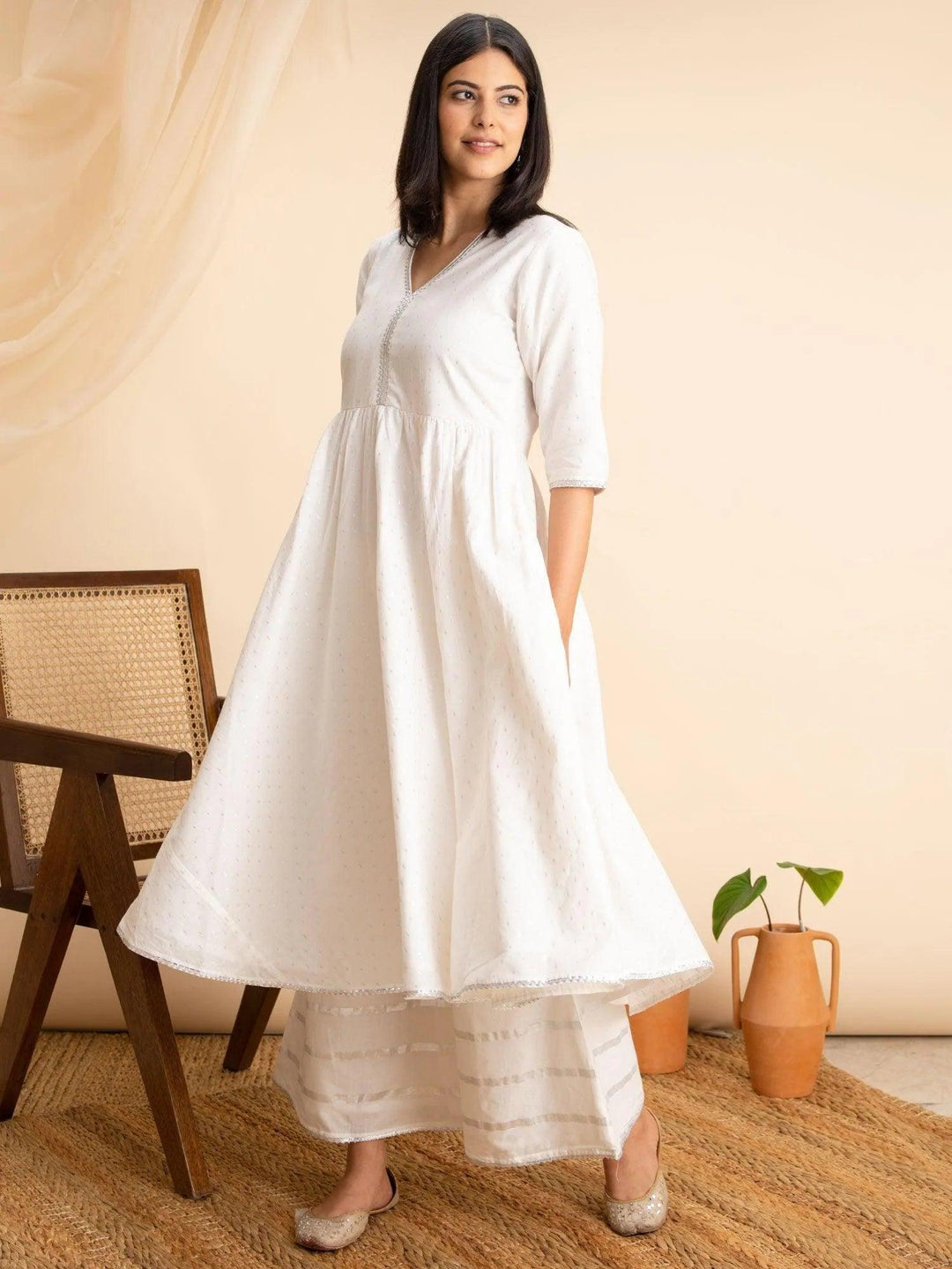 White Woven Design Cotton Kurta - ShopLibas