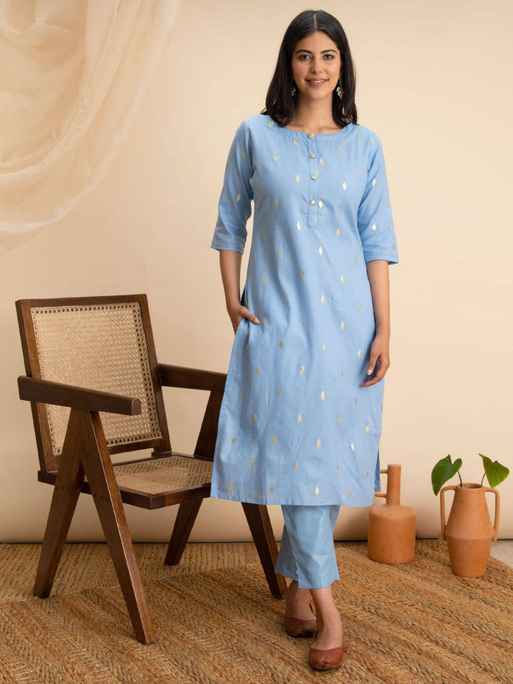 Blue Woven Design Cotton Kurta - ShopLibas