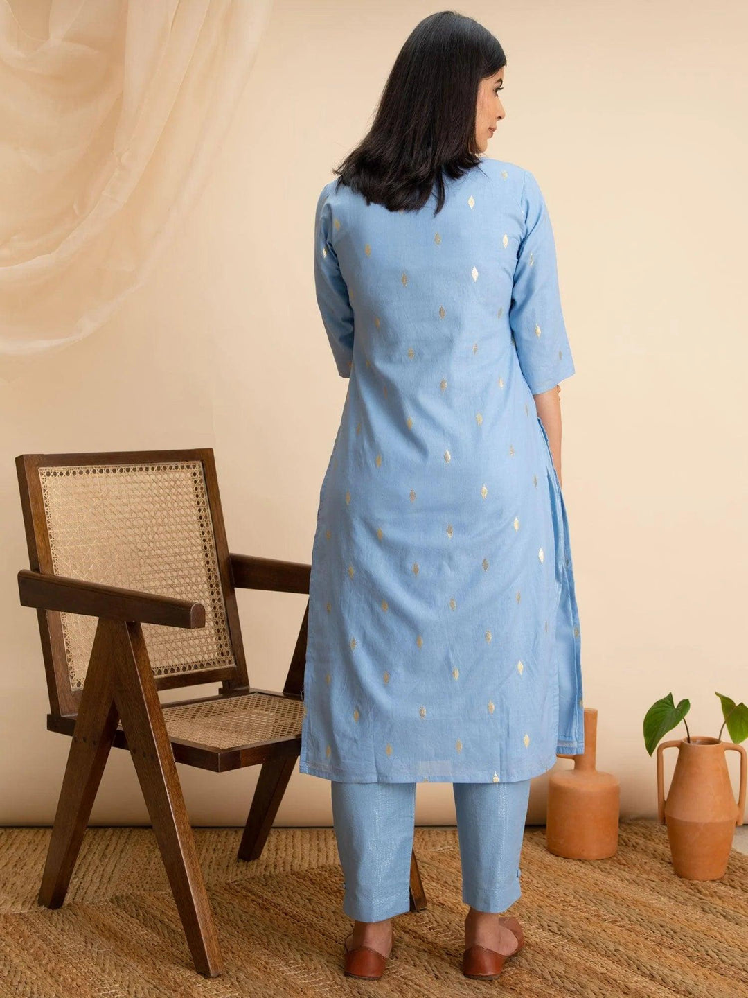 Blue Woven Design Cotton Kurta - ShopLibas