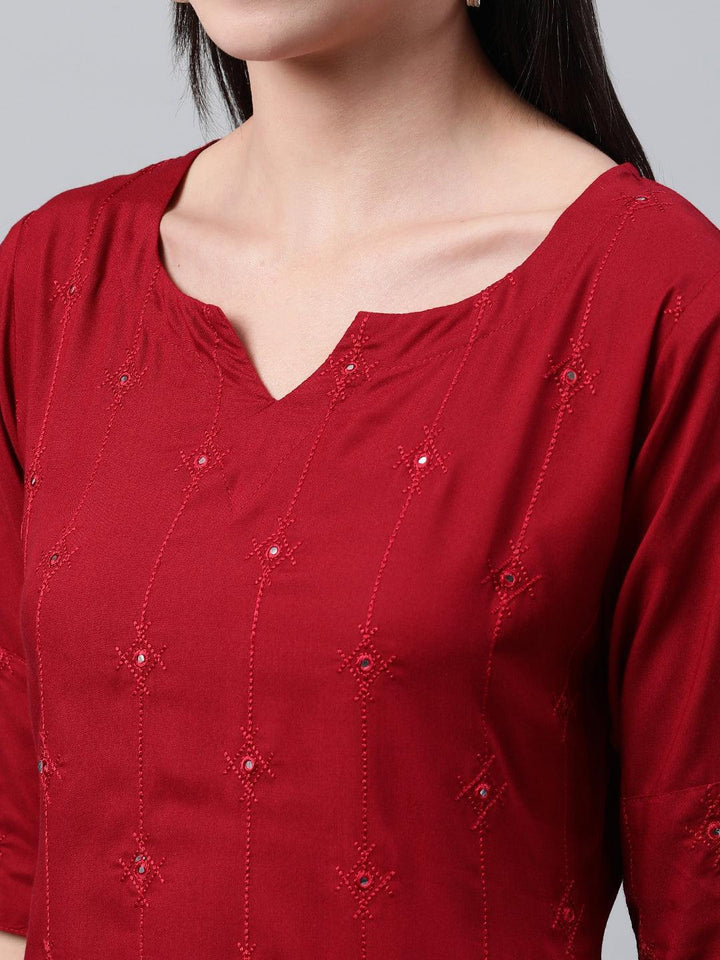 Maroon Embroidered Rayon Kurta - ShopLibas