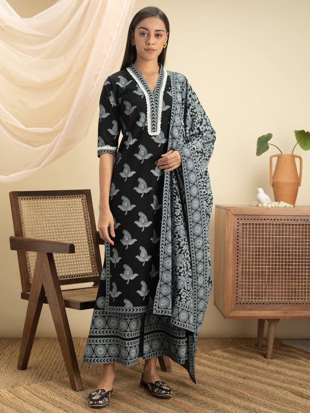 Black Printed Cotton Suit Set - ShopLibas