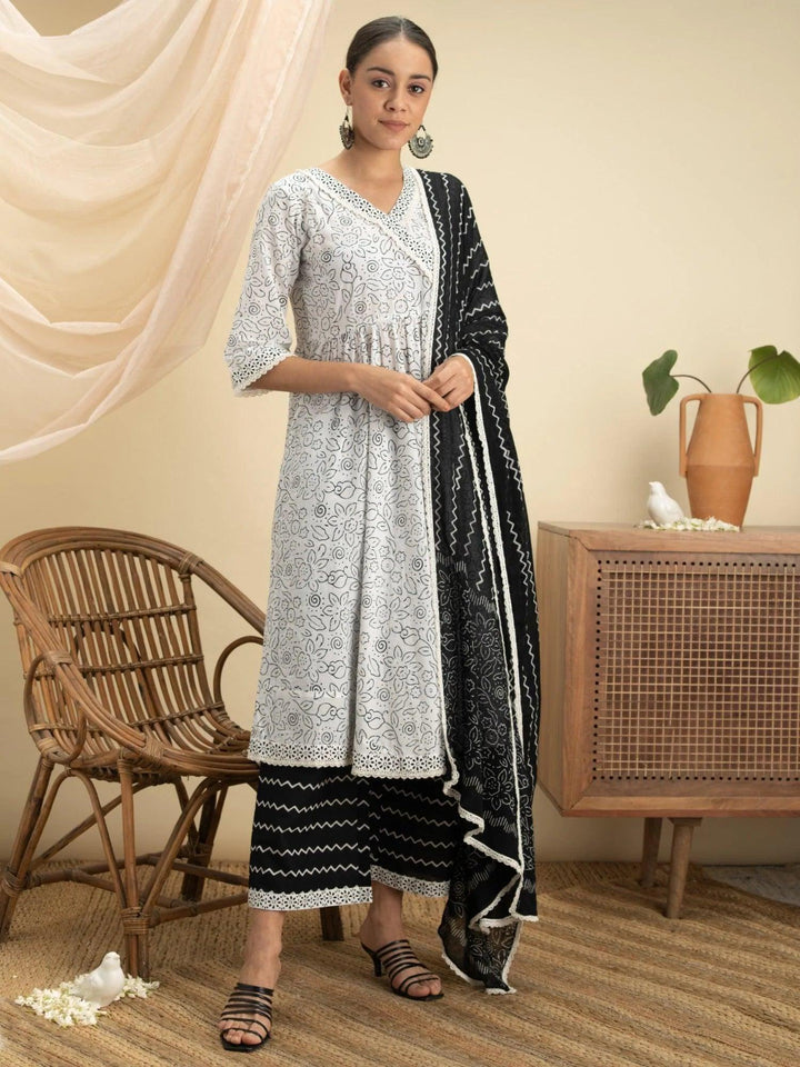 White Printed Cotton Suit Set - ShopLibas