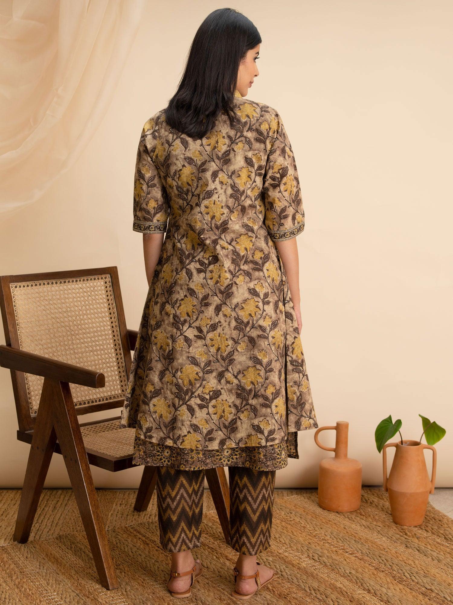 Brown Printed Cotton Kurta Set With Shrug