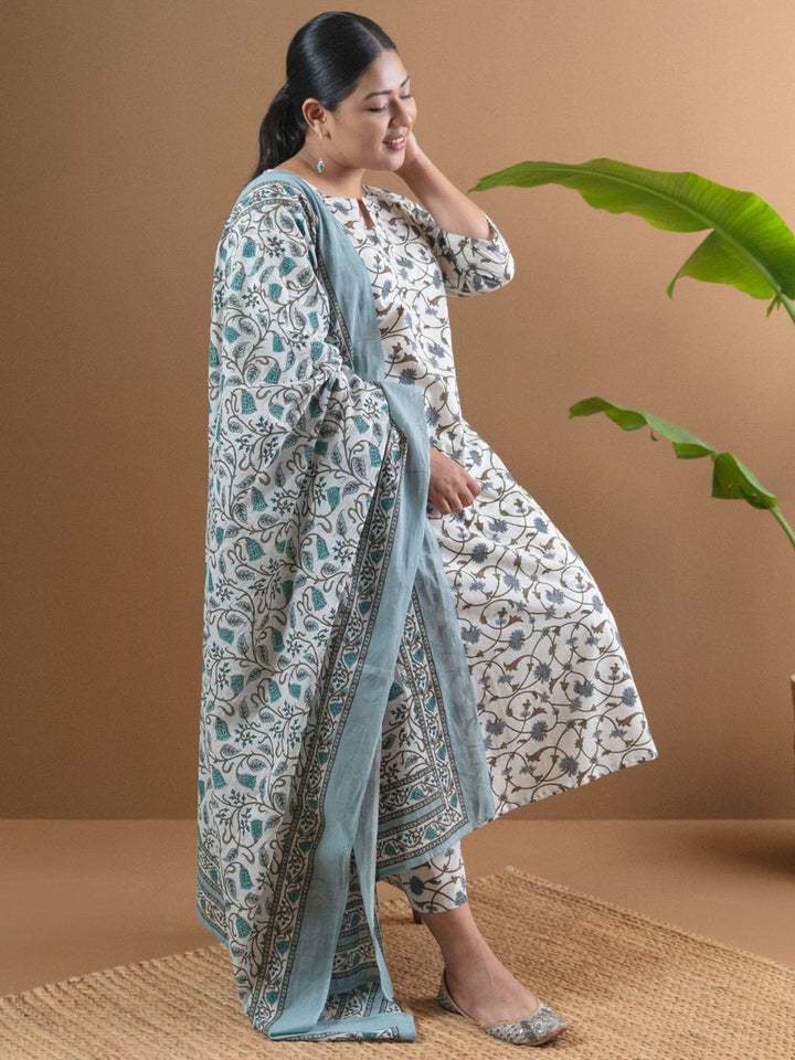 Plus Size White Printed Cotton Suit Set - ShopLibas