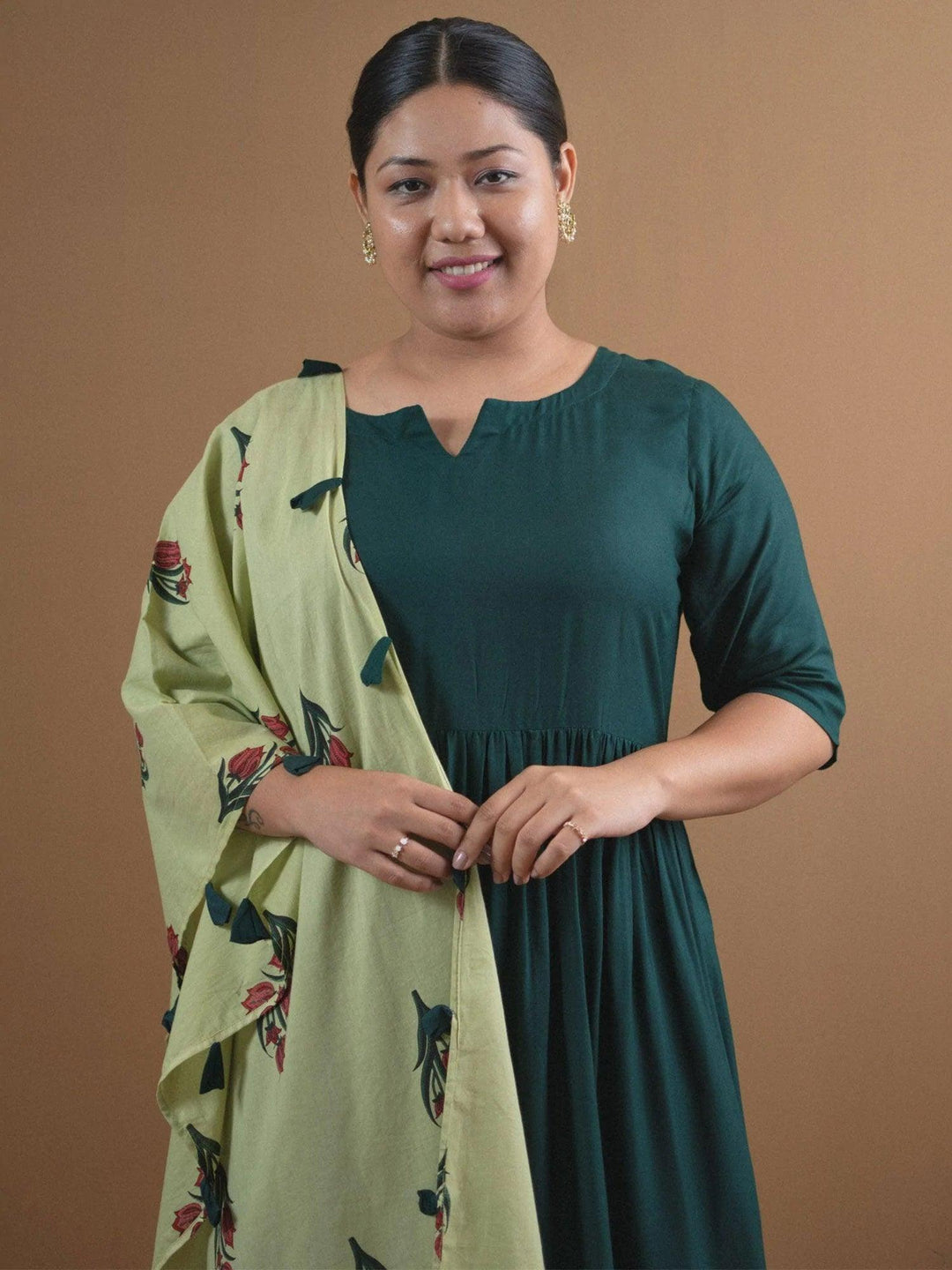 Plus Size Green Solid Rayon Suit Set - ShopLibas