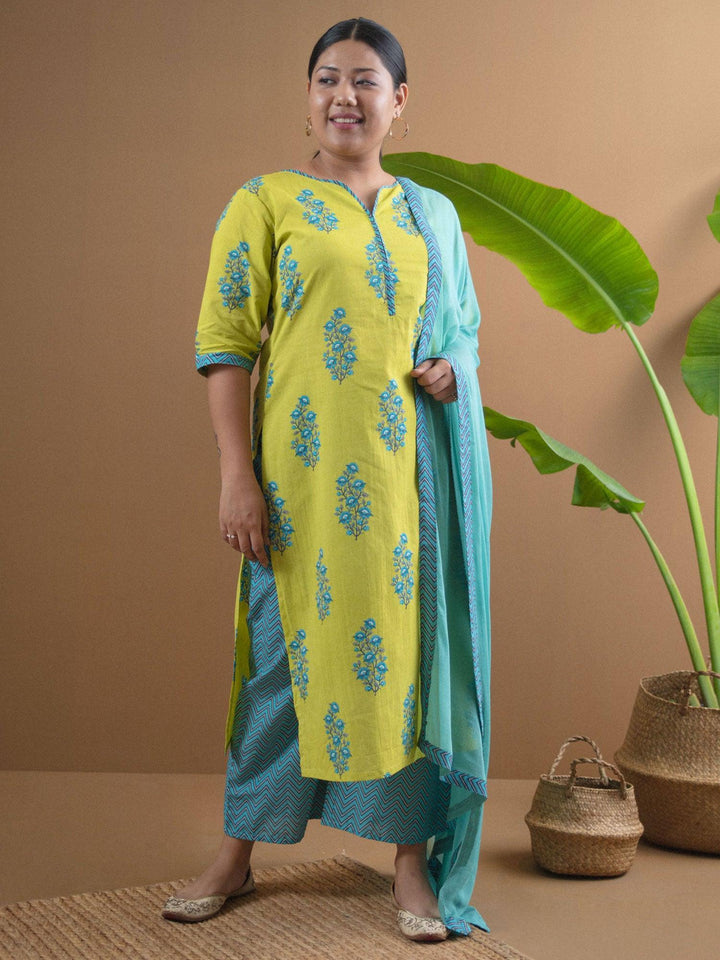 Plus Size Green Printed Cotton Suit Set - ShopLibas