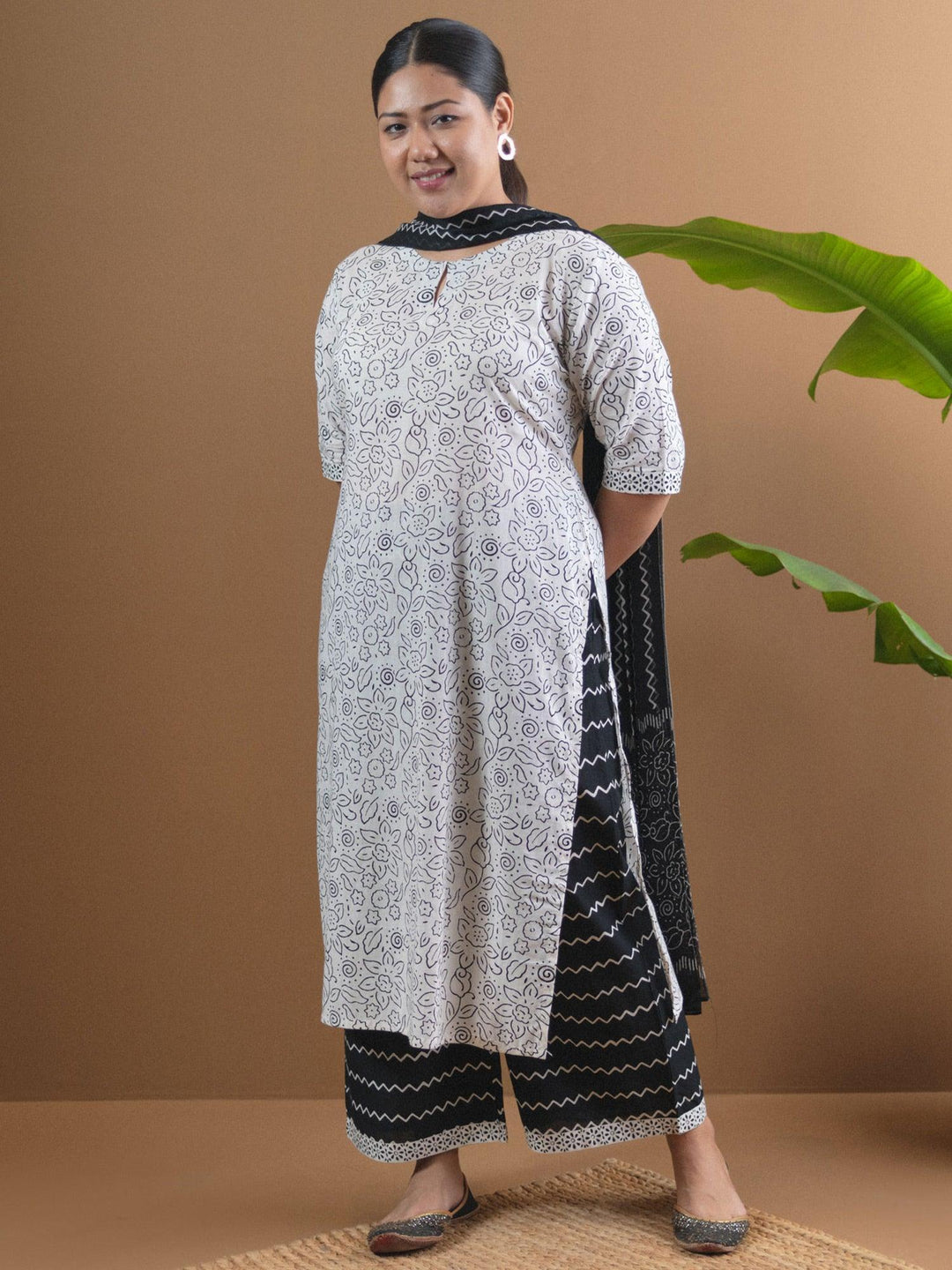 Plus Size White Printed Cotton Suit Set - ShopLibas