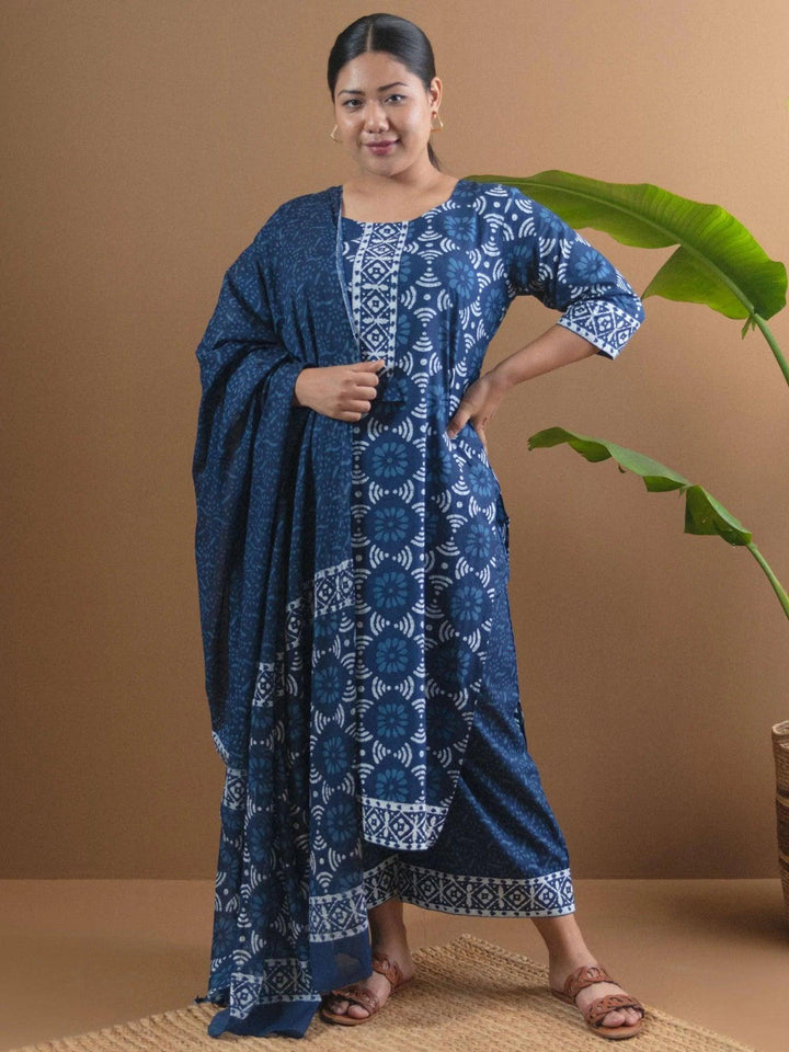 Plus Size Blue Printed Cotton Suit Set - ShopLibas