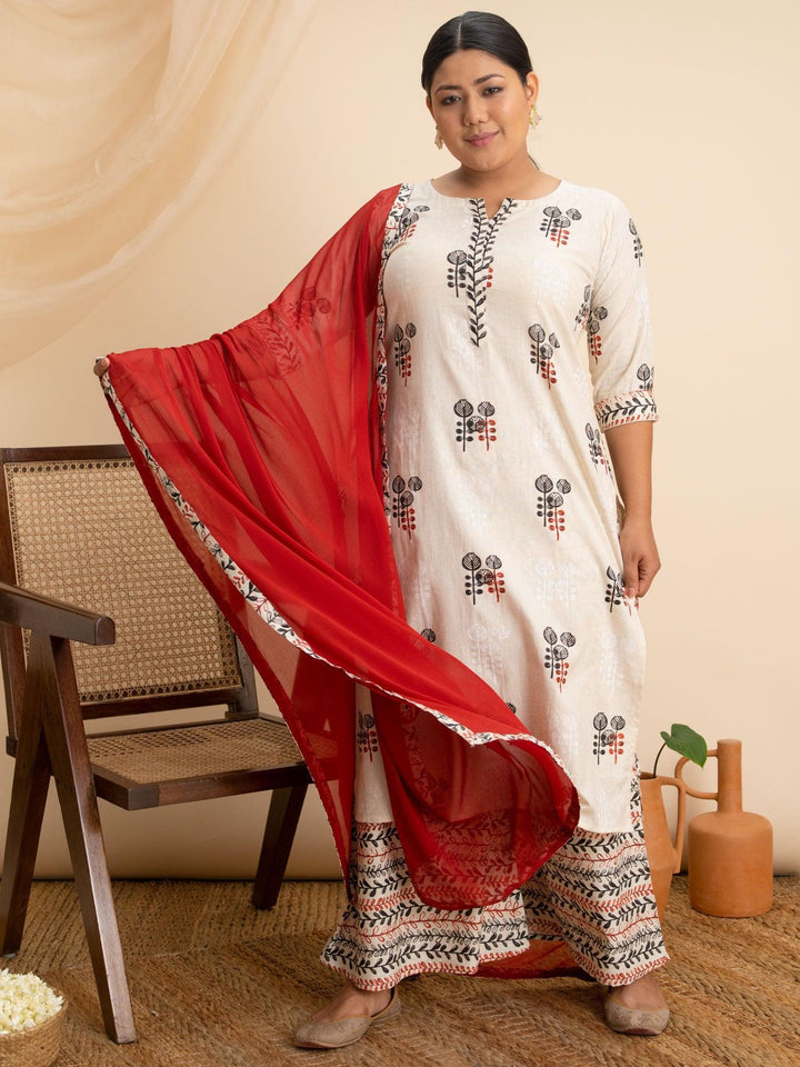 Plus Size Off White Printed Cotton Suit Set - ShopLibas