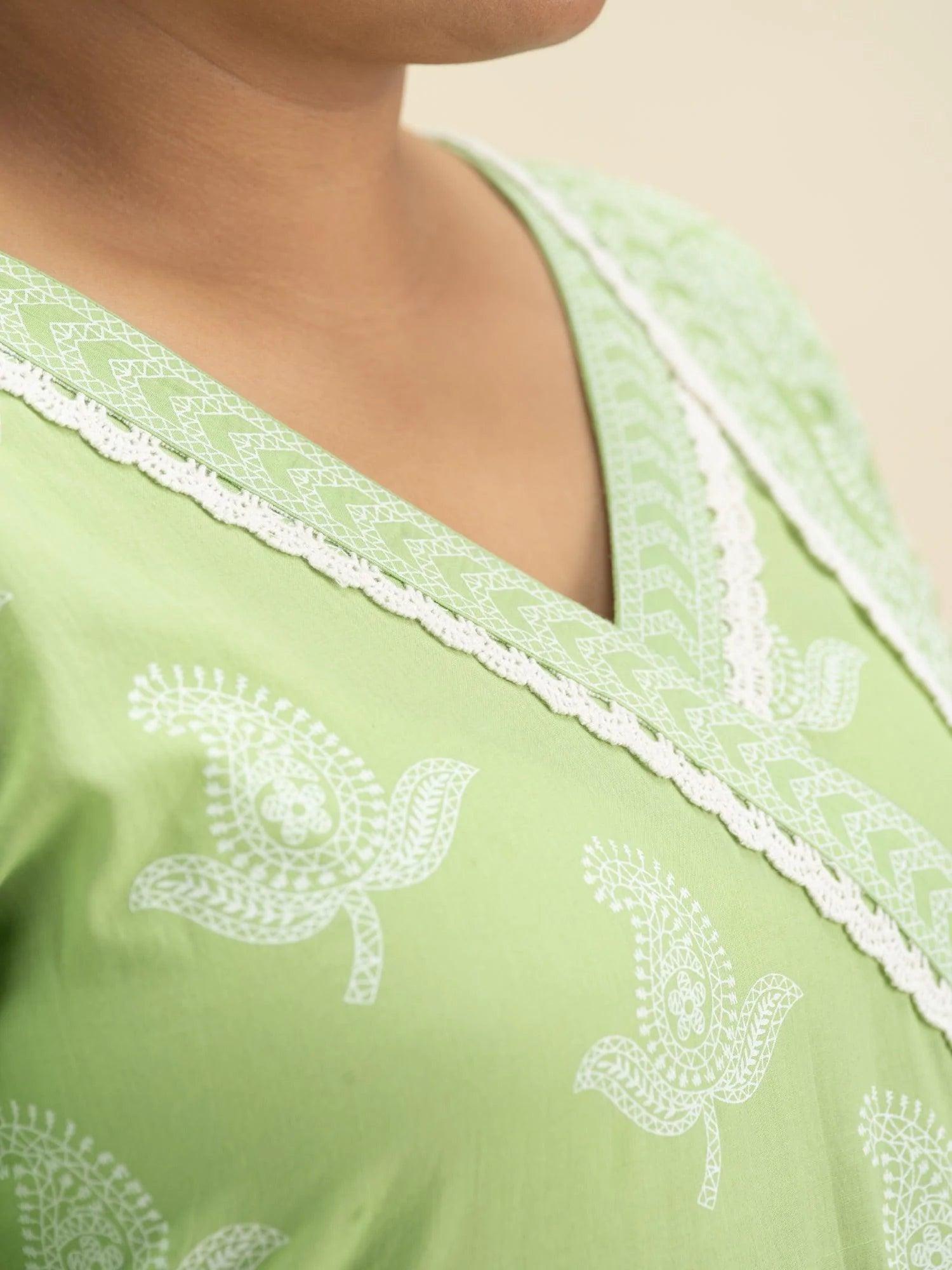 Plus Size Green Printed Cotton Suit Set