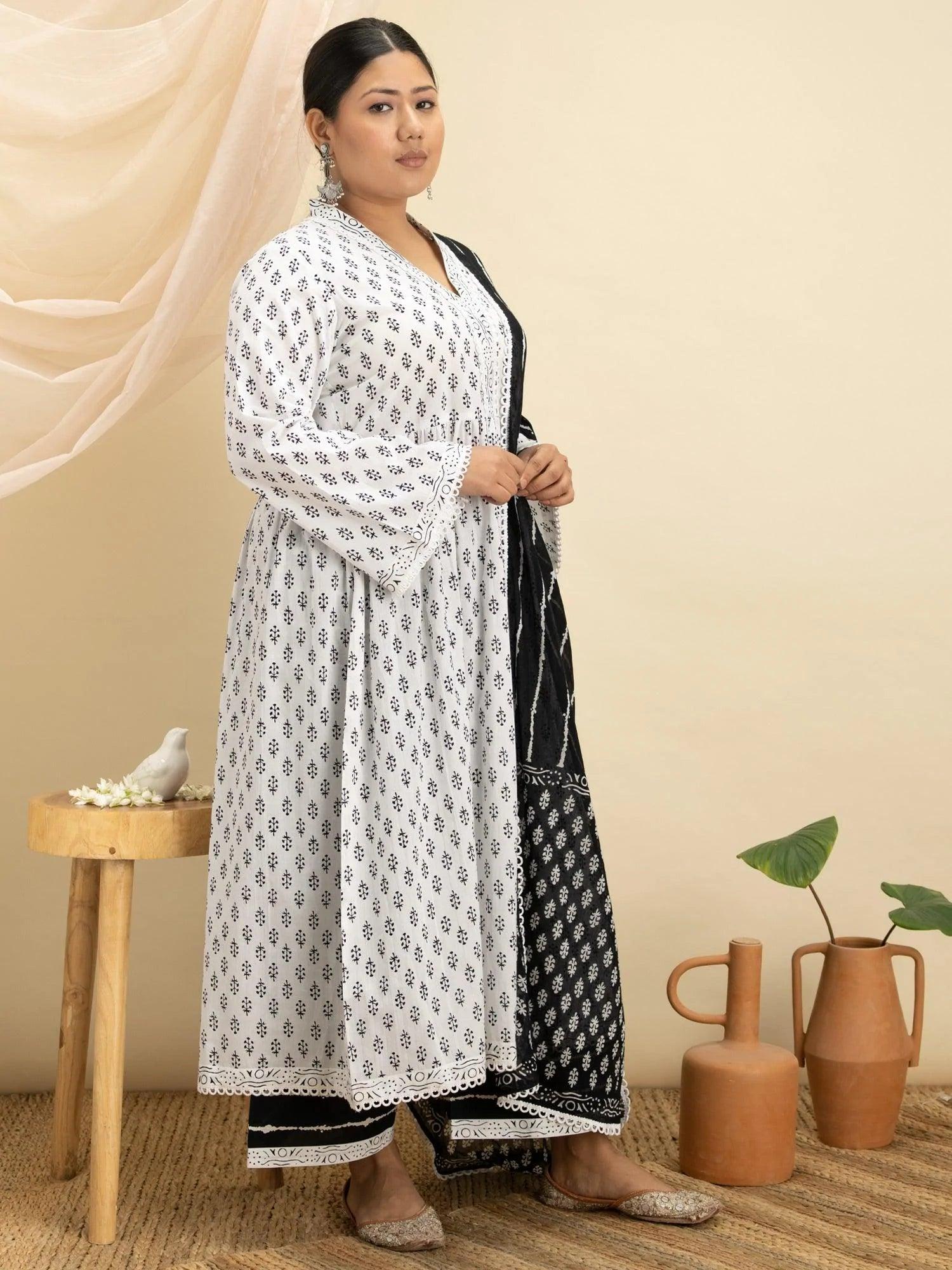 Plus Size White Printed Cotton Suit Set