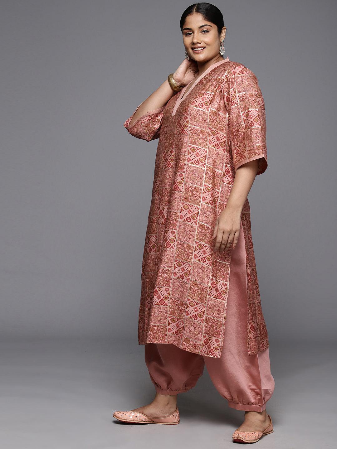 Plus Size Peach Printed Silk Blend Straight Kurta With Salwar & Dupatta - ShopLibas