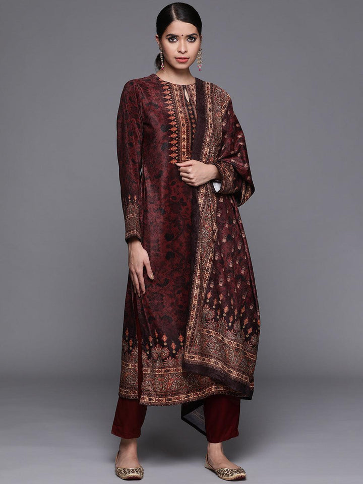 Maroon Printed Velvet Suit Set - ShopLibas