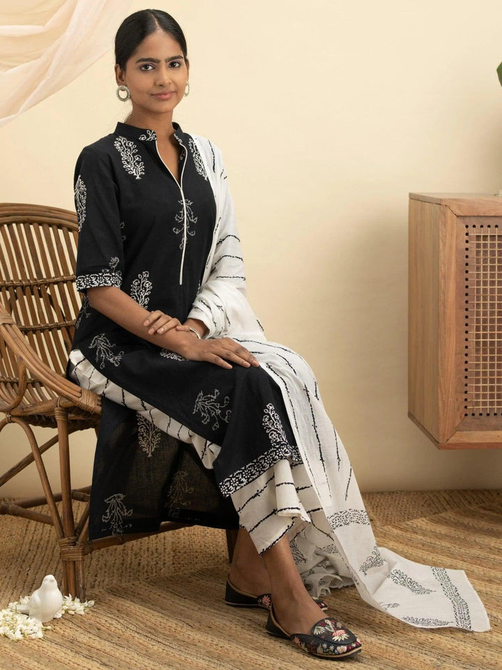 Black Printed Cotton Suit Set - ShopLibas