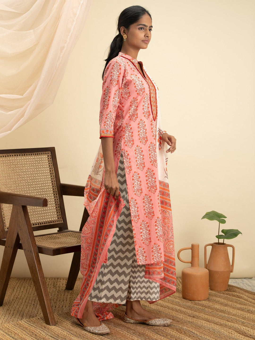 Pink Printed Cotton Suit Set - ShopLibas