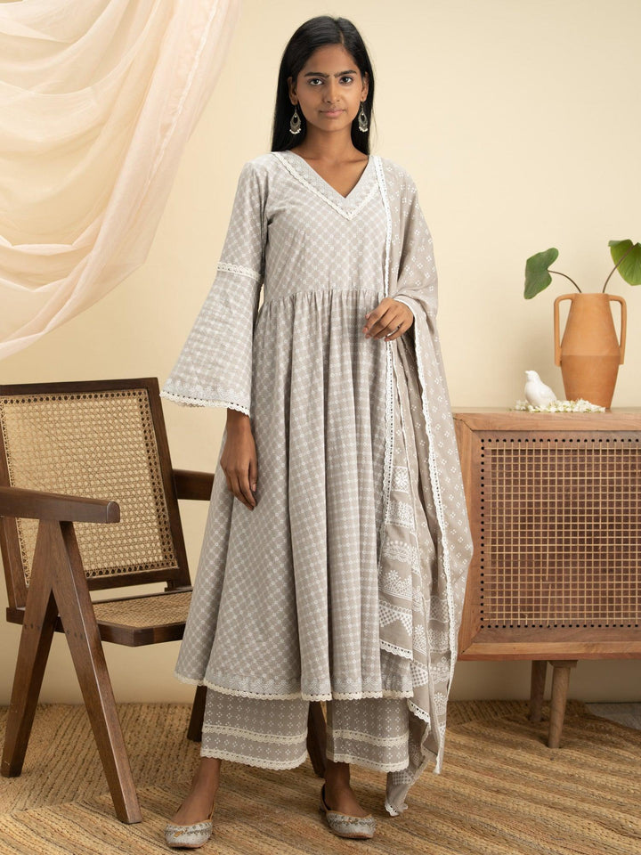 Grey Printed Cotton Suit Set - ShopLibas