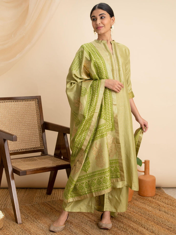 Green Solid Silk Suit Set - ShopLibas