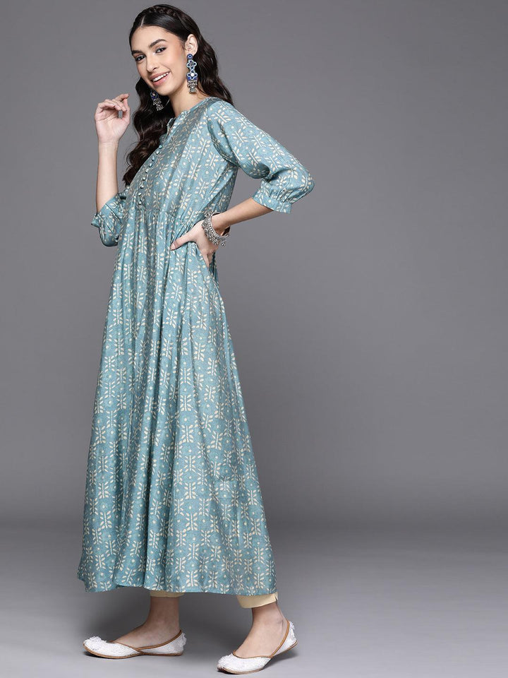 Blue Printed Chanderi Silk Kurta - ShopLibas