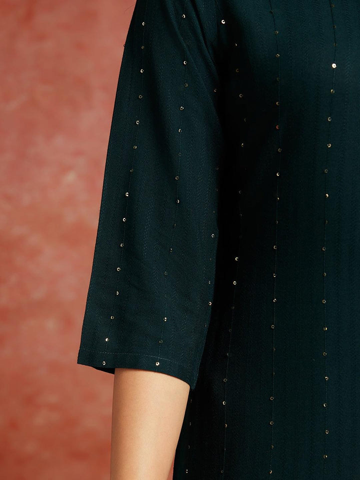 Green Embellished Rayon Straight Kurta - ShopLibas