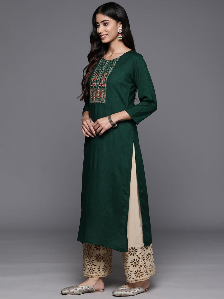 Green Yoke Design Rayon Straight Kurta - ShopLibas