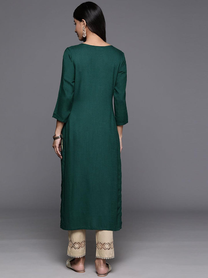 Green Yoke Design Rayon Straight Kurta - ShopLibas