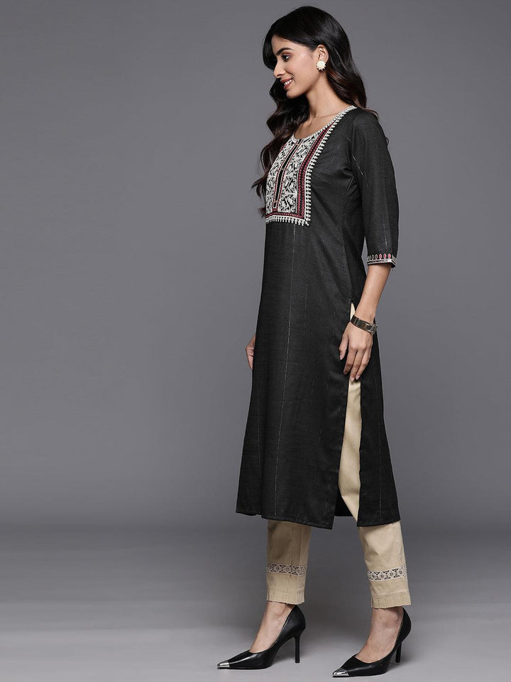 Black Yoke Design Rayon Straight Kurta - ShopLibas