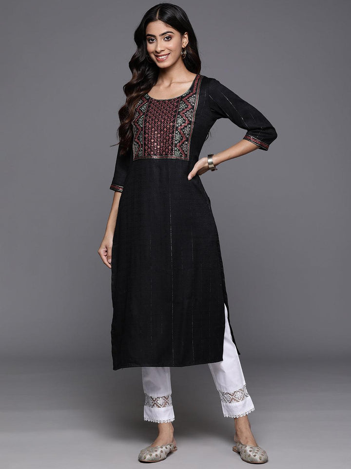 Black Yoke Design Rayon Straight Kurta - ShopLibas