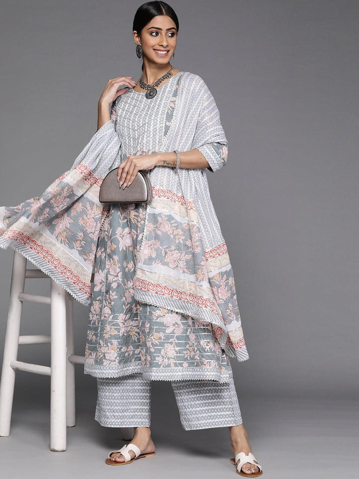 Grey Printed Cotton Suit Set - ShopLibas