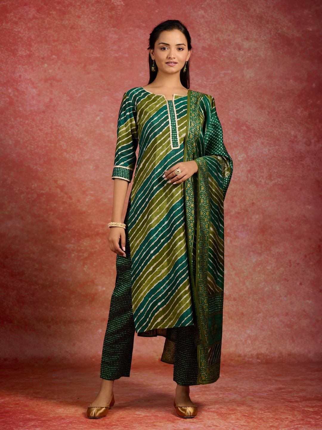 Green Printed Silk Blend Straight Suit With Dupatta