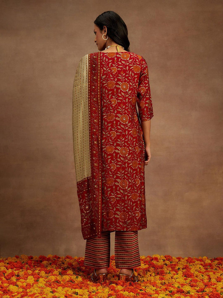 Red Printed Silk Blend Kurta With Trousers & Dupatta - Libas