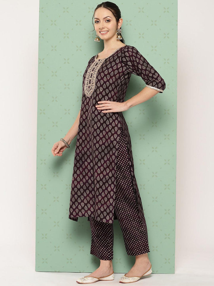 Purple Printed Silk Blend Straight Kurta With Trousers & Dupatta - ShopLibas