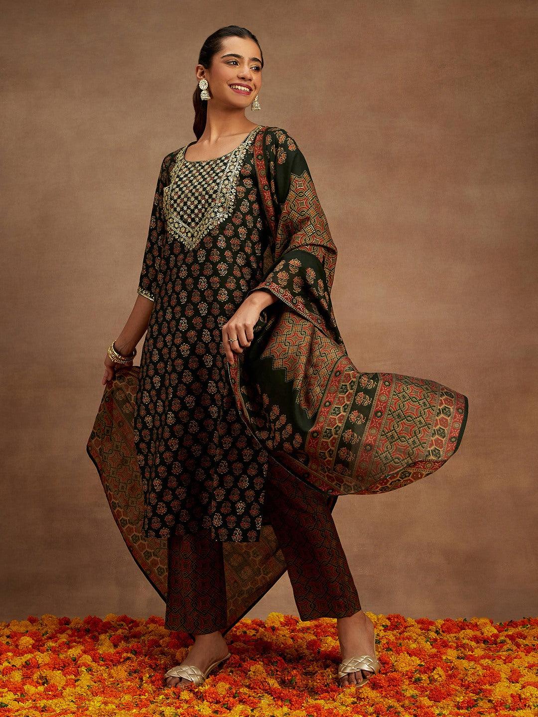 Green Printed Silk Blend Straight Suit With Dupatta