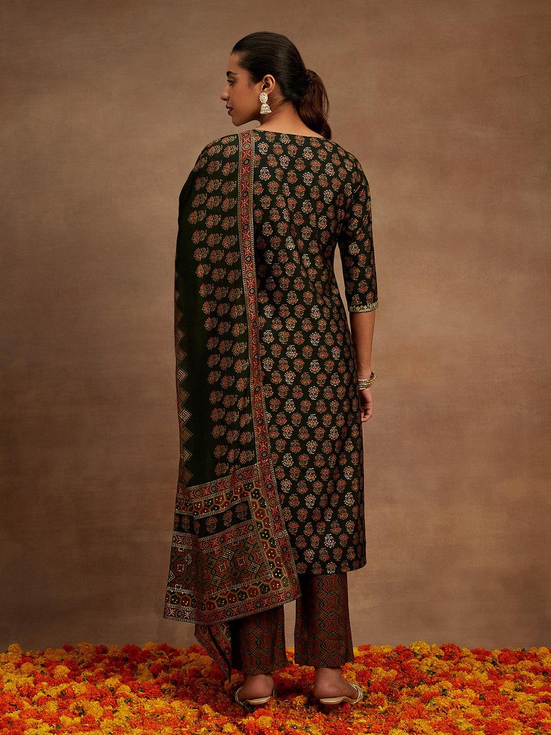 Green Printed Silk Blend Straight Suit With Dupatta