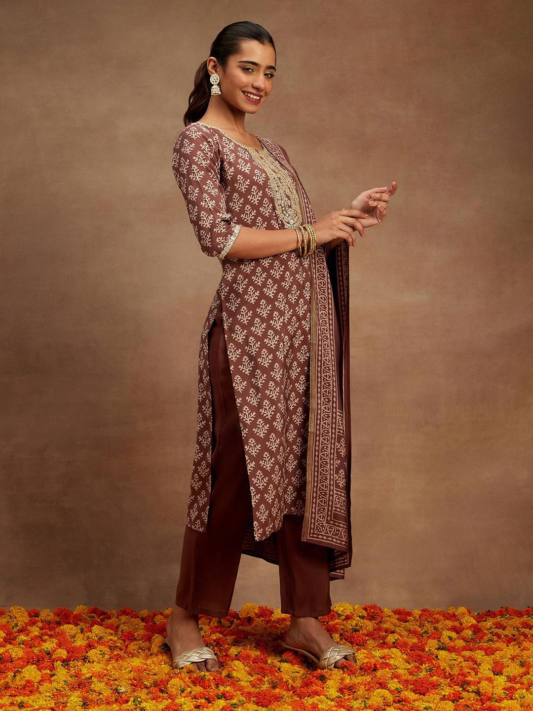 Mauve Printed Silk Blend Straight Kurta With Trousers & Dupatta - ShopLibas