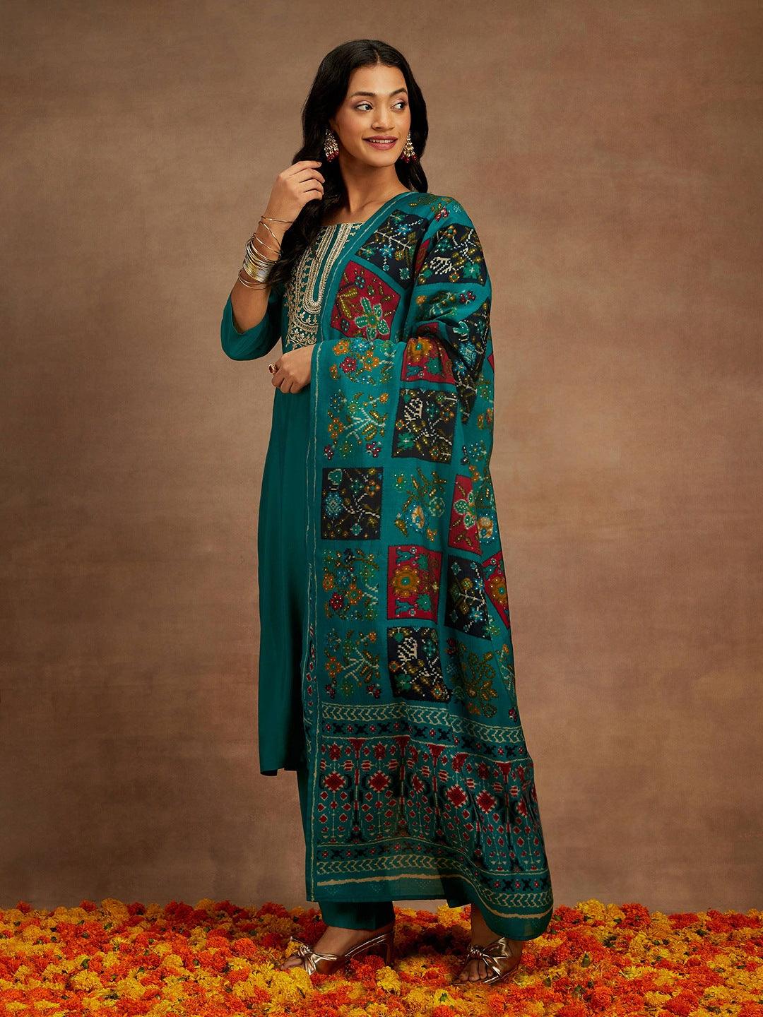 Green Yoke Design Silk Blend Straight Suit With Dupatta