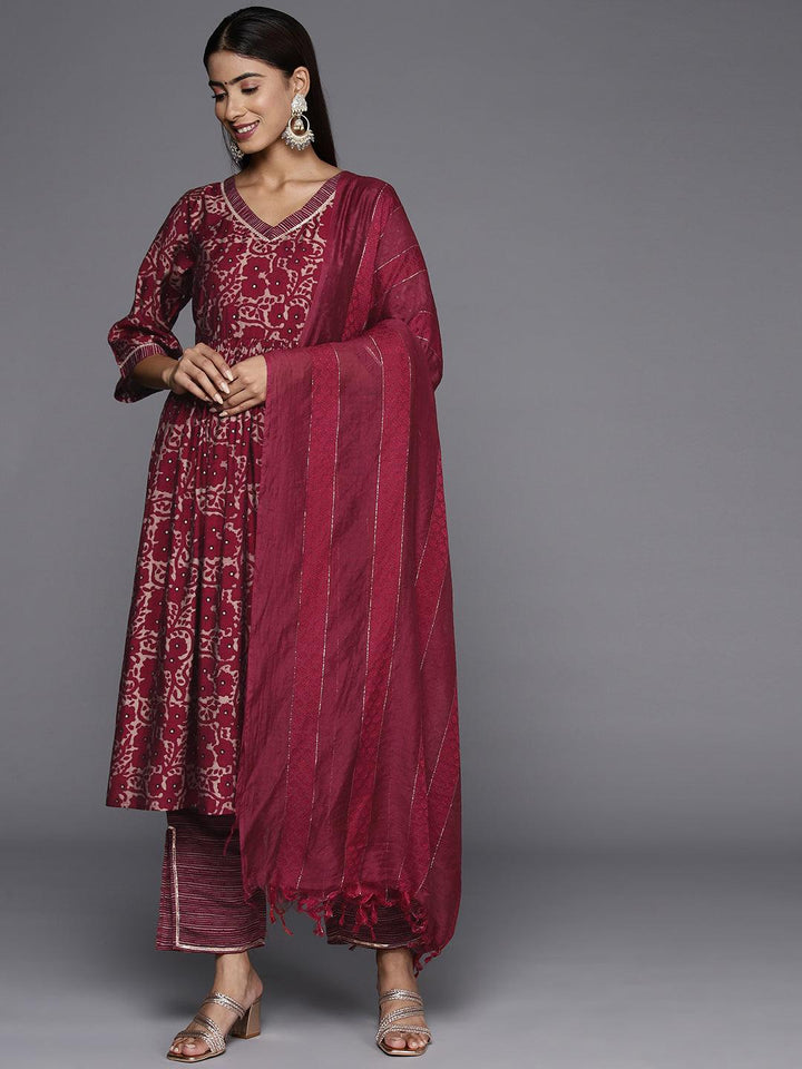 Maroon Printed Silk Blend A-Line Kurta - ShopLibas