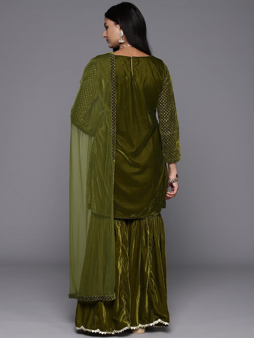 Green Embroidered Velvet Straight Suit With Dupatta